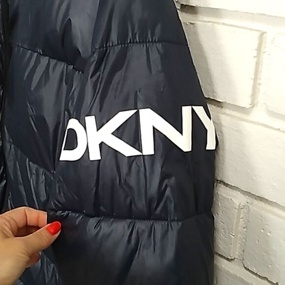 DKNY NWT Men's Blue Water/Wind Resistant Hooded Puffer Coat. Size Large. - Picture 6 of 14